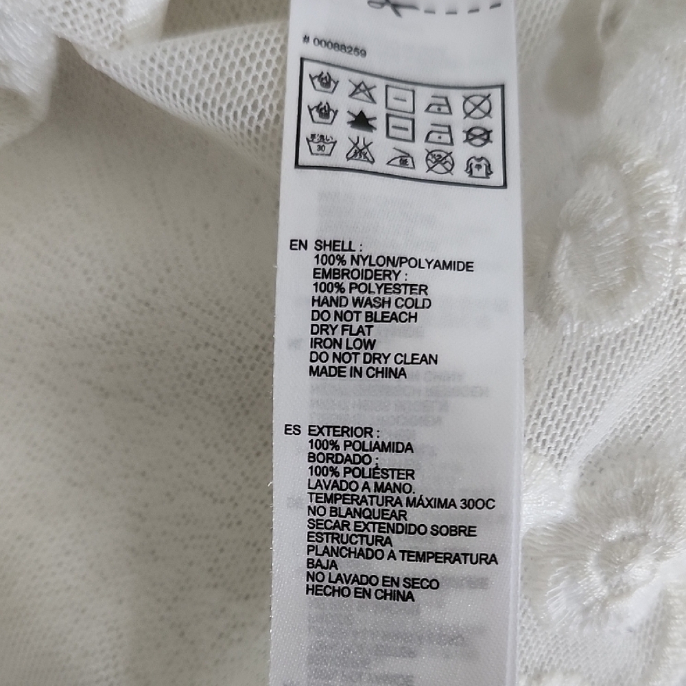White Embroidered Sheer - Picture 3 of 4